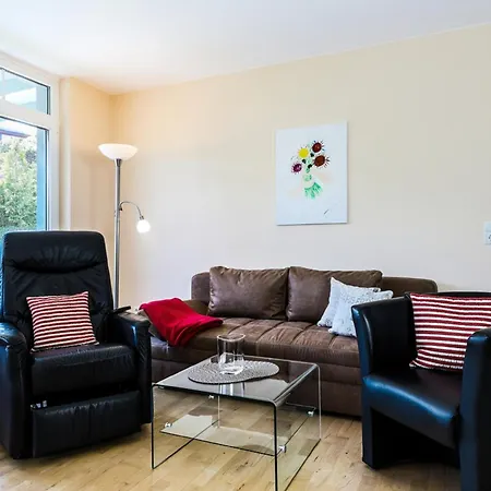 Apartment Bergfrieden Sued Nr 02 Goehren (Ruegen)
