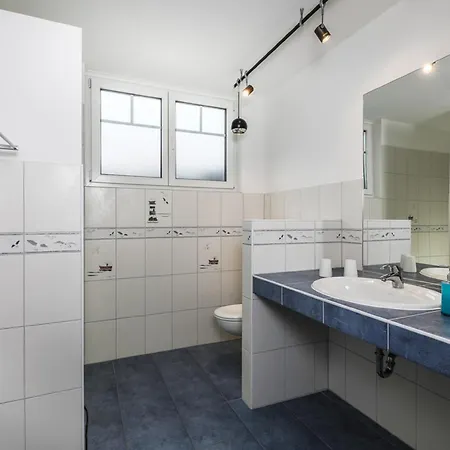 Bergfrieden Süd Nr 02 Apartment Goehren (Ruegen)